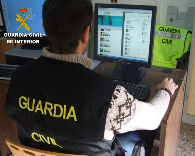La Guardia Civil detiene al presunto autor de varios delitos de corrupción y prostitución de menores