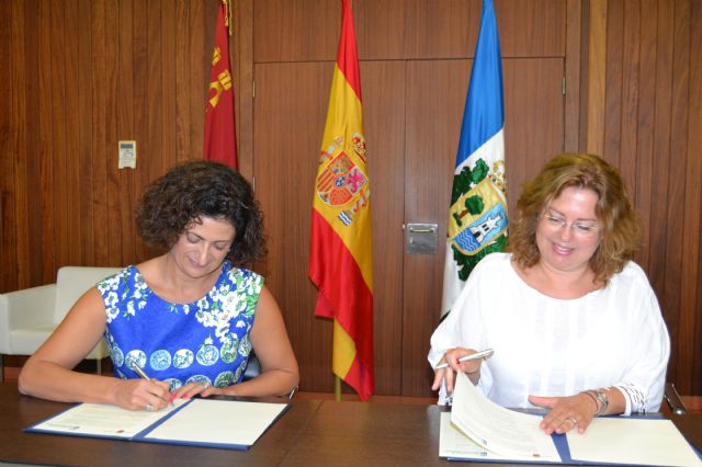 La Comunidad y el Ayuntamiento de San Pedro del Pinatar firman el primer 'Compromiso Regional de Participación Ciudadana'