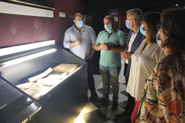 El Ayuntamiento del Pilar cede piezas romanas al museo arqueológico y etnográfico Barón de Benifayó