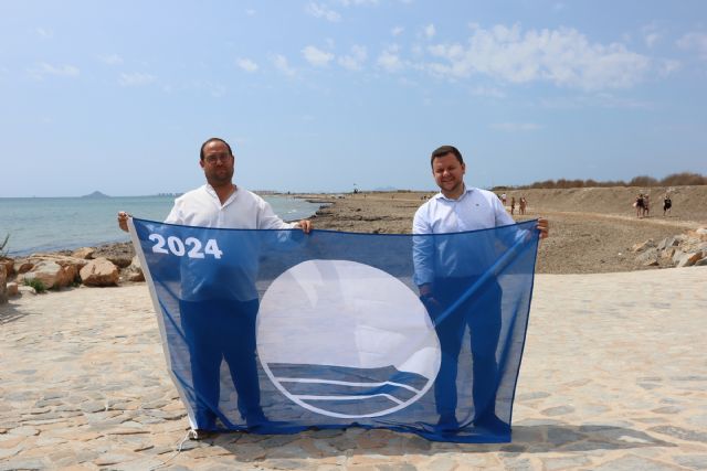 San Pedro del Pinatar apuesta por la calidad turística en sus playas con 4 banderas Q y 3 azules