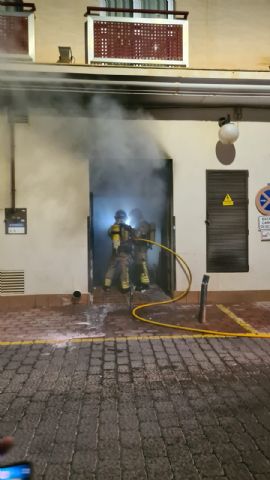 Sofocan el incendio declarado en un local hostelero