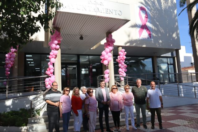 San Pedro del Pinatar se suma a las acciones del día mundial contra el cáncer de mama