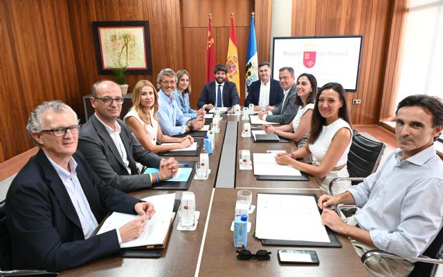 El primer Consejo de Gobierno regional del nuevo curso se celebra en San Pedro del Pinatar